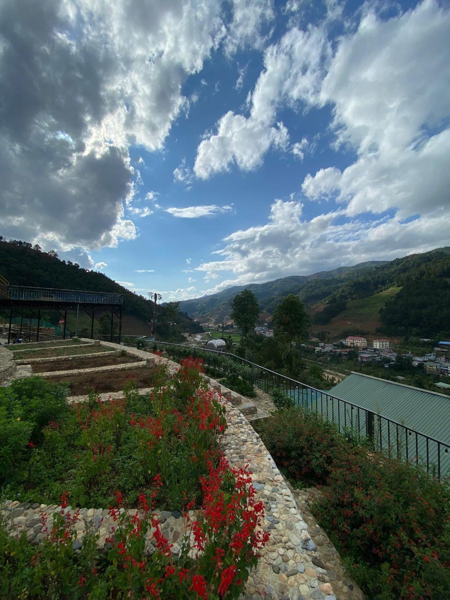 Nha Tren Doi - Windy Hill Hotell Mu Cang Chai Eksteriør bilde